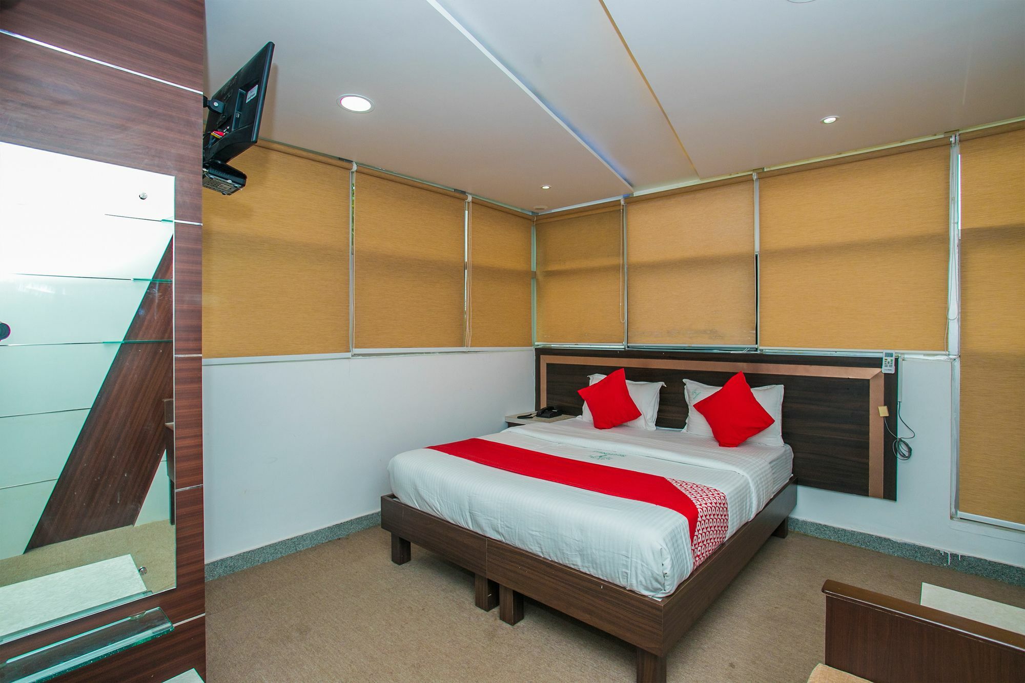 Flagship Malnad Residency Near Bengaluru Palace מראה חיצוני תמונה