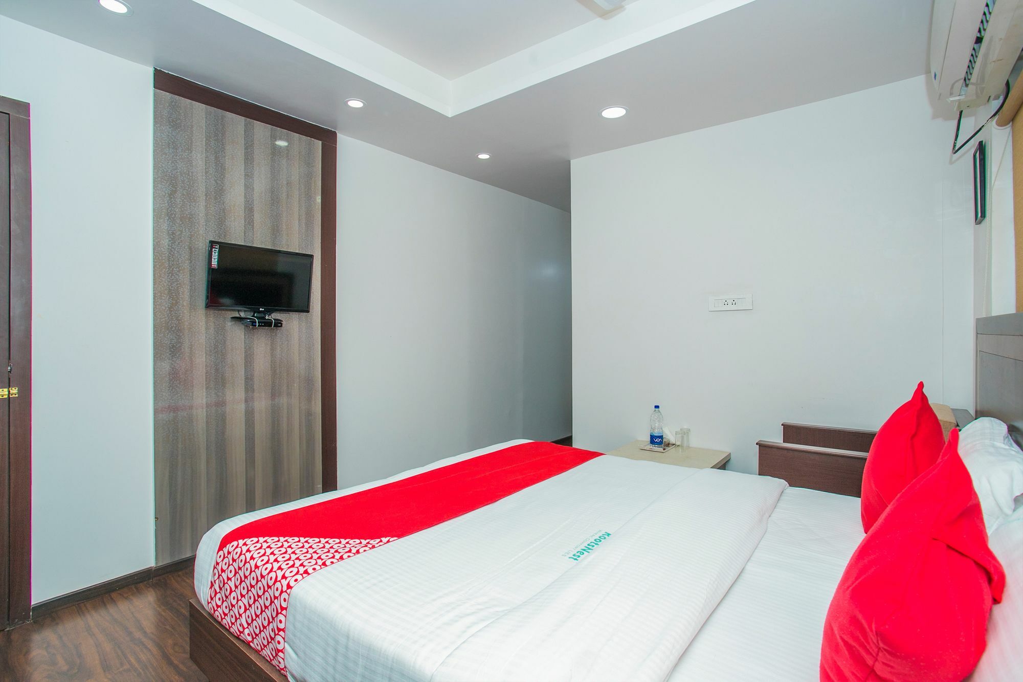 Flagship Malnad Residency Near Bengaluru Palace מראה חיצוני תמונה